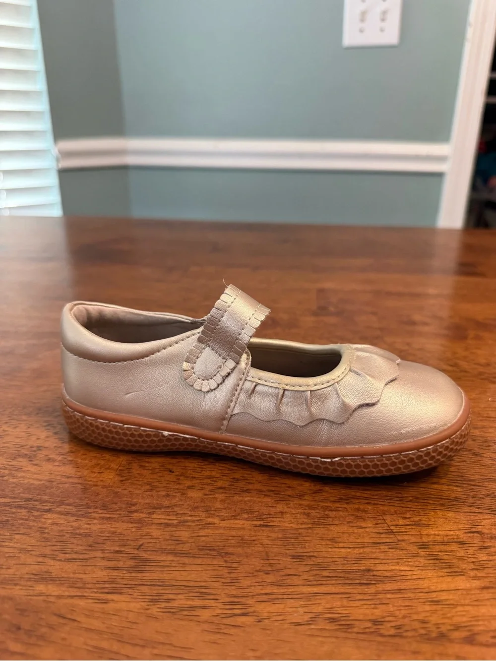 Livie & Luca Ruche Champagne Metallic Leather Mary Jane Shoes Girls 12
